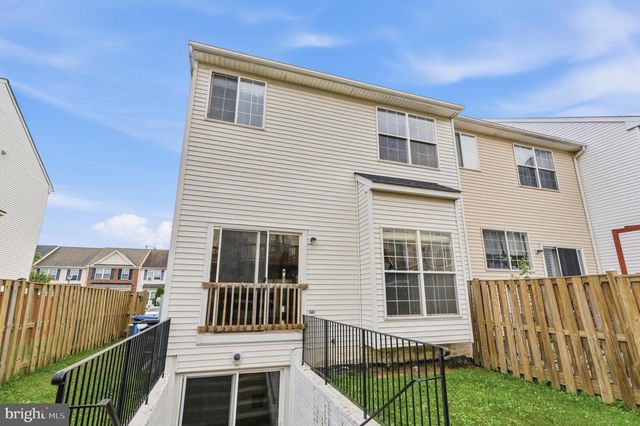 2475 WHEAT MEADOW CIR, Herndon, VA 20171