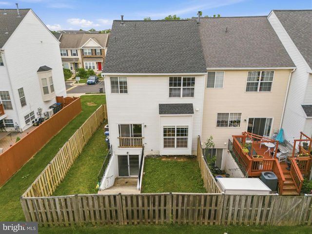 2475 WHEAT MEADOW CIR, Herndon, VA 20171