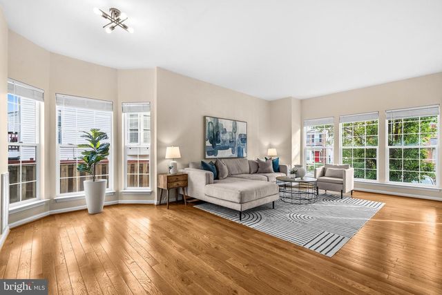 2475 WHEAT MEADOW CIR, Herndon, VA 20171