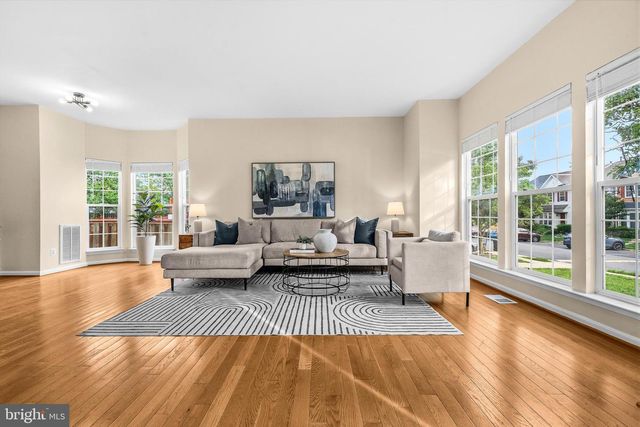 2475 WHEAT MEADOW CIR, Herndon, VA 20171