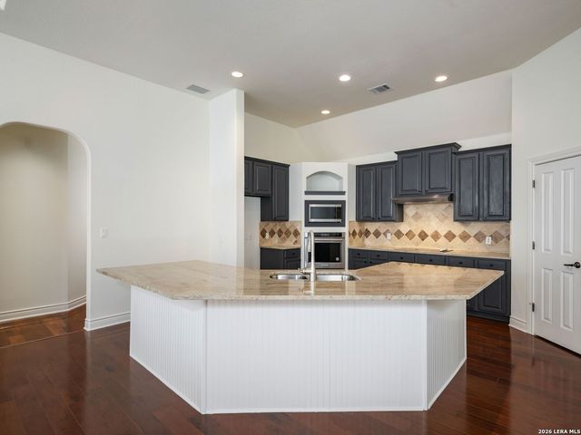 5 Burnham Glen, San Antonio, TX 78257