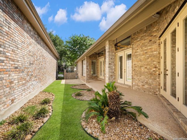 5 Burnham Glen, San Antonio, TX 78257