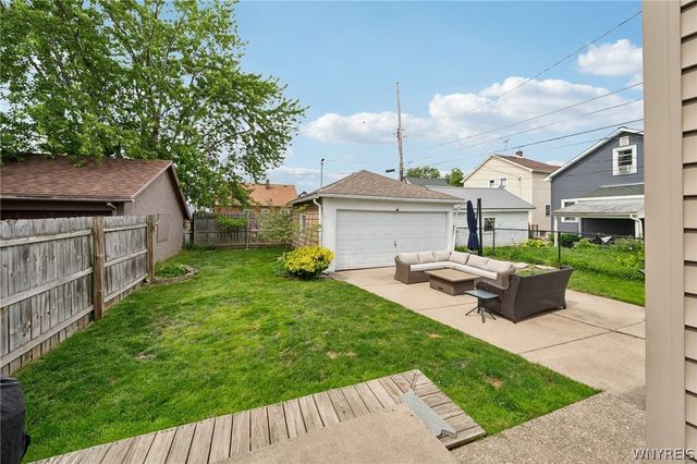 350 Euclid Avenue, Tonawanda, NY 14217