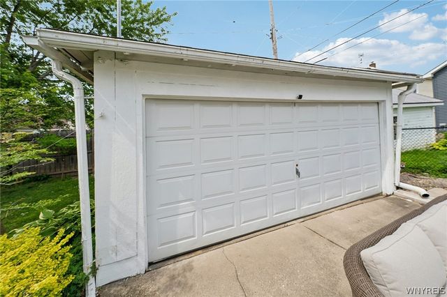 350 Euclid Avenue, Tonawanda, NY 14217
