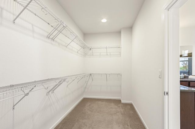 12011 Quail Falls Way, Rancho Cordova, CA 95742