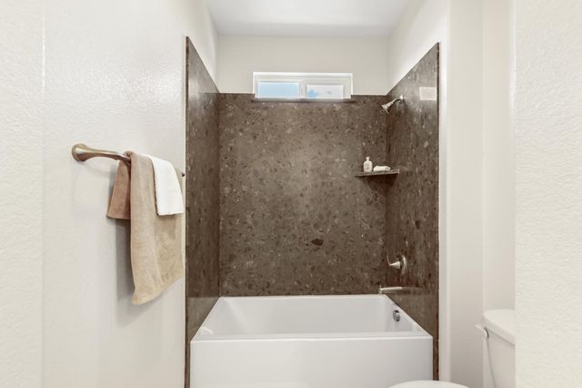 12011 Quail Falls Way, Rancho Cordova, CA 95742