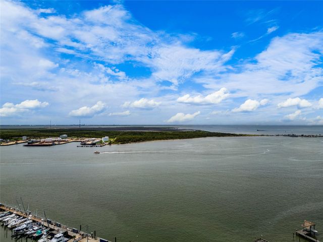 921 Marine Drive 223, Galveston, TX 77550
