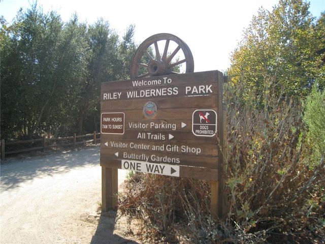 6 Cherokee Street, Trabuco Canyon, CA 92679