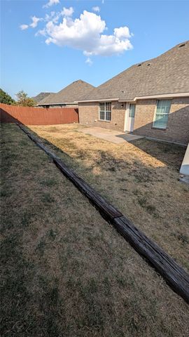 623 Antonio Lane, Waxahachie, TX 75165