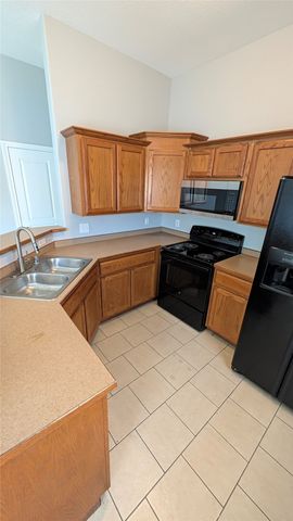 623 Antonio Lane, Waxahachie, TX 75165