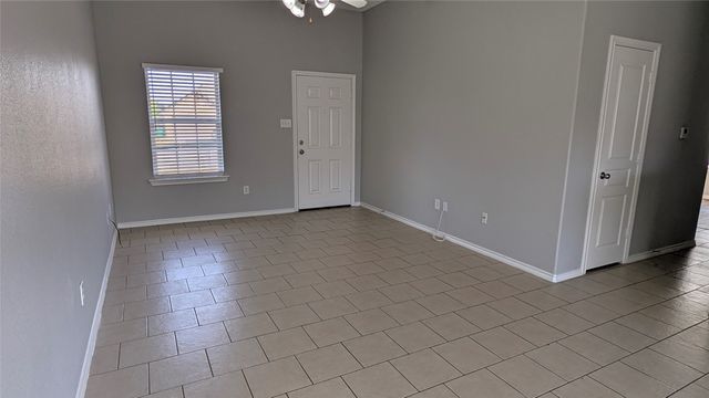 623 Antonio Lane, Waxahachie, TX 75165