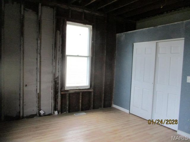 120 N 28th Street, Belleville, IL 62226