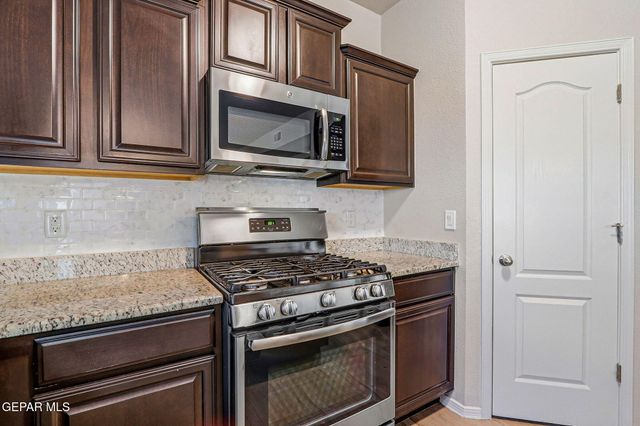 11340 Bar Ranch Court, El Paso, TX 79934