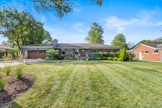 31700 Nixon Street, Beverly Hills Village, MI 48025