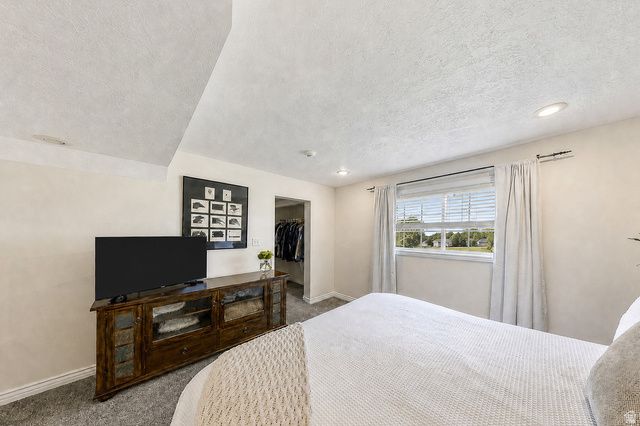 31 N EAGLEWOOD DR, North Salt Lake, UT 84054