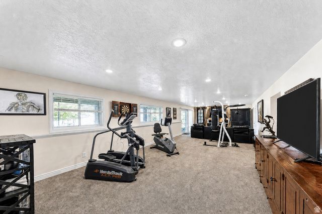 31 N EAGLEWOOD DR, North Salt Lake, UT 84054