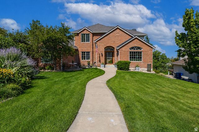 31 N EAGLEWOOD DR, North Salt Lake, UT 84054