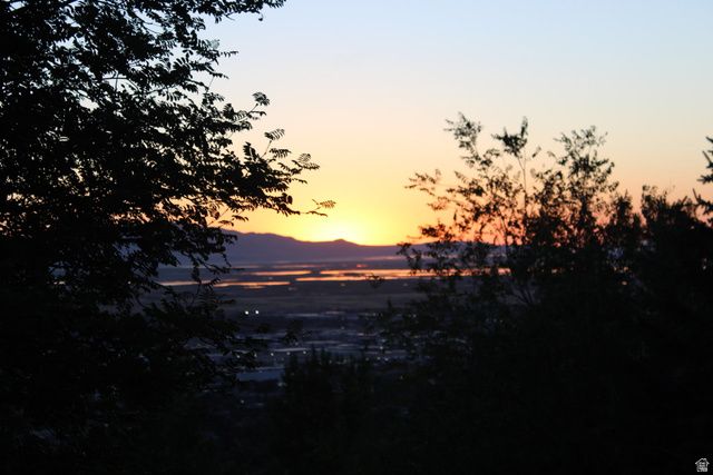 31 N EAGLEWOOD DR, North Salt Lake, UT 84054