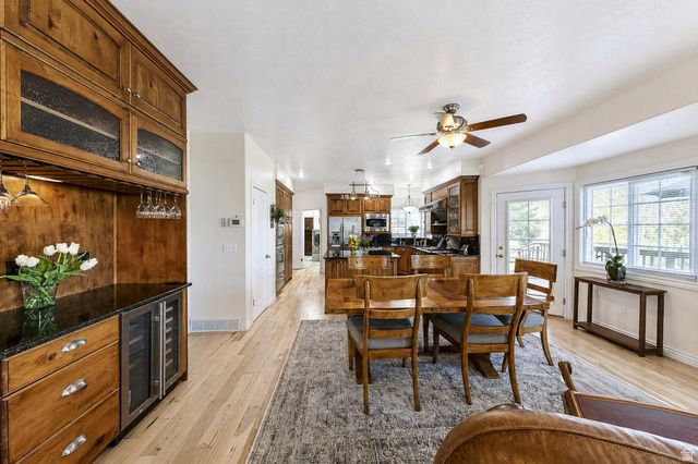 31 N EAGLEWOOD DR, North Salt Lake, UT 84054