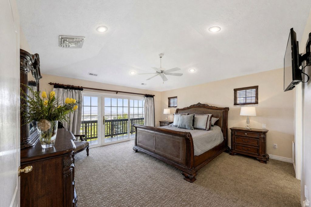 31 N EAGLEWOOD DR, North Salt Lake, UT 84054 — photo 4