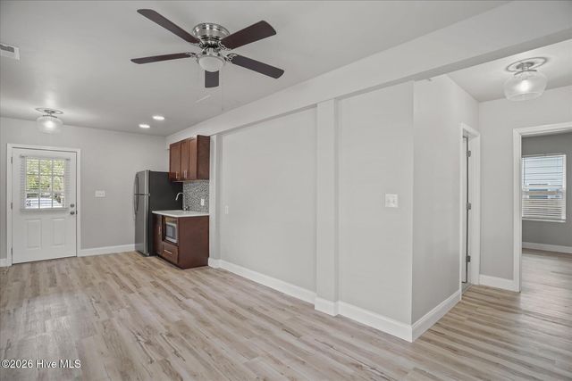 105 SW 11th Street, Oak Island, NC 28465