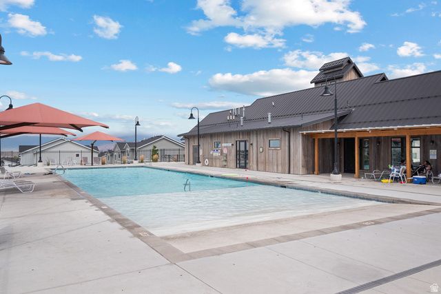 3833 S IRON MONARCH DR, Magna, UT 84044