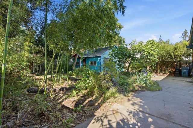 2130 Birch Street, Palo Alto, CA 94306