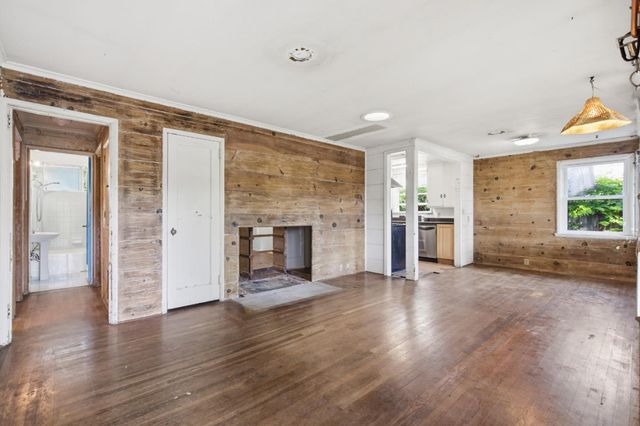 2130 Birch Street, Palo Alto, CA 94306