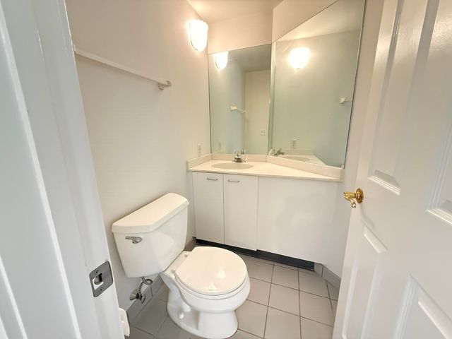 12 Mountain Laurels Dr Apt 308, Nashua, NH 03062
