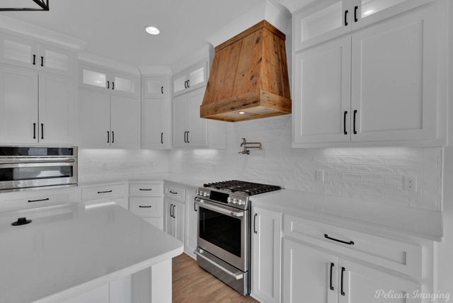 210 Lori Drive, Stonewall, LA 71078