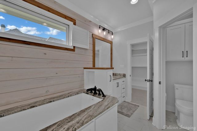 210 Lori Drive, Stonewall, LA 71078