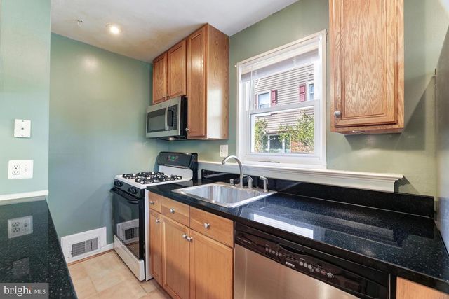 2308 MARY BALDWIN DR, Alexandria, VA 22307