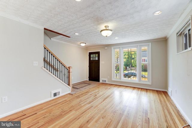 2308 MARY BALDWIN DR, Alexandria, VA 22307