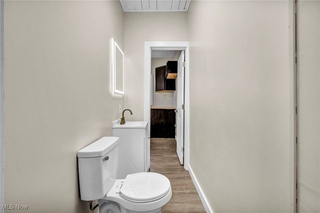 2160 Fulton Road, Cleveland, OH 44113