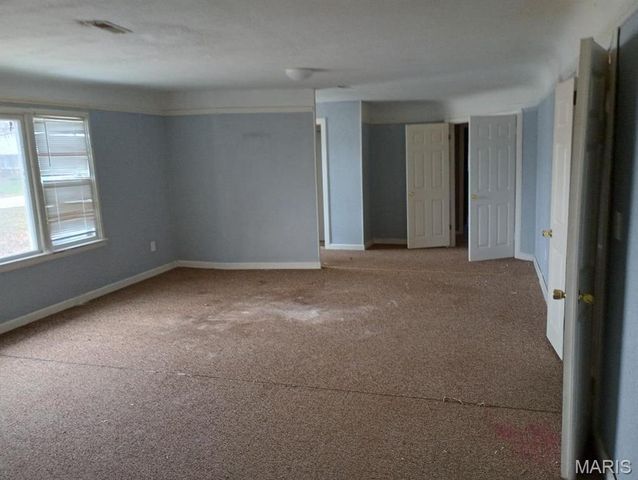 117 Bonita Street, Wood River, IL 62095