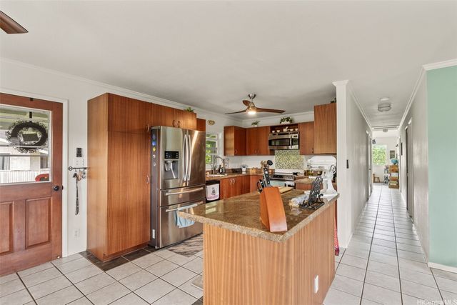 51-17 Kaaawa Place, Kaaawa, HI 96730
