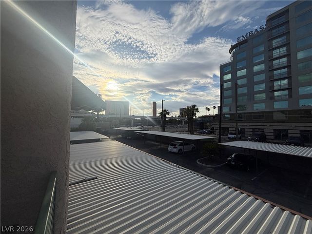 460 Elm Drive 201, Las Vegas, NV 89169