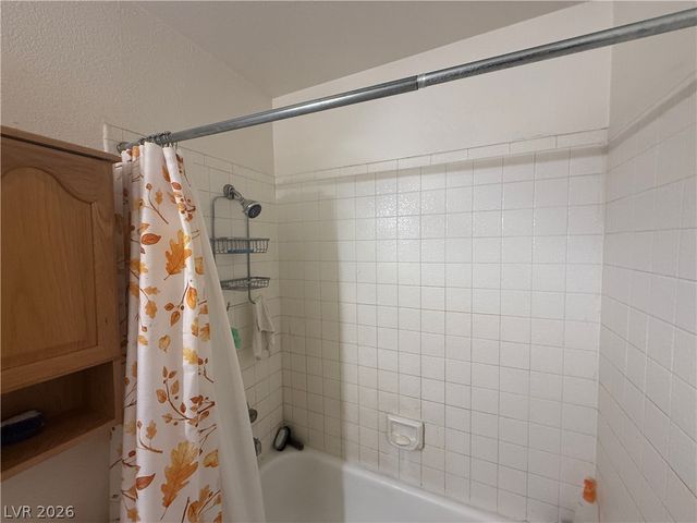 460 Elm Drive 201, Las Vegas, NV 89169