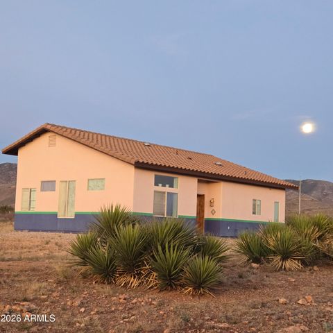 995 S RUBY DARE Road, Bisbee, AZ 85603