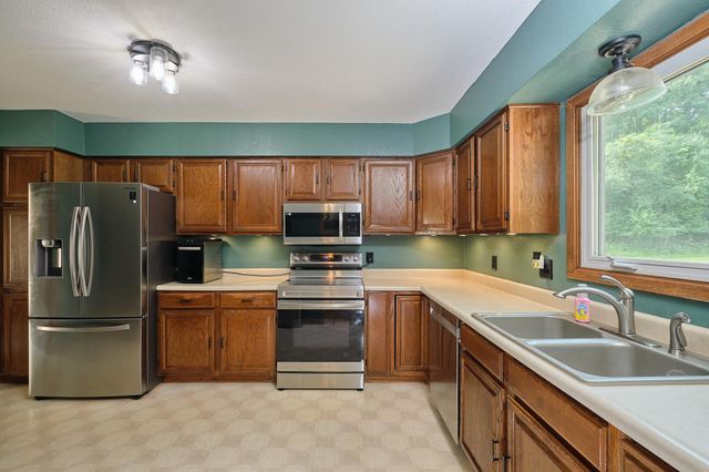 2287 Timberidge Lane SE, Rochester, MN 55904