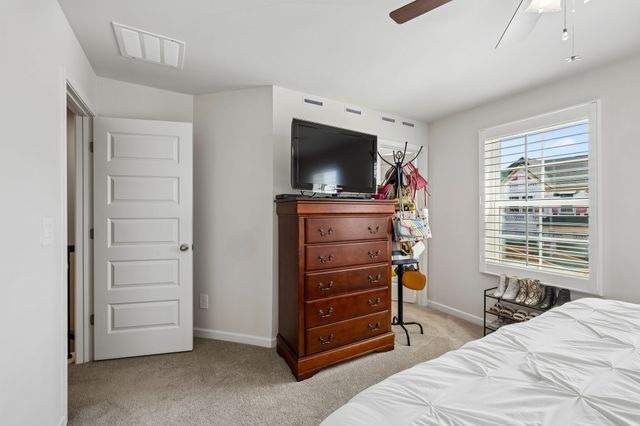 5088 Dayflower Dr, Hermitage, TN 37076