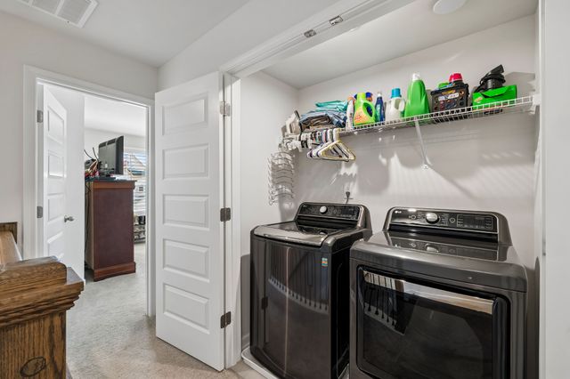 5088 Dayflower Dr, Hermitage, TN 37076