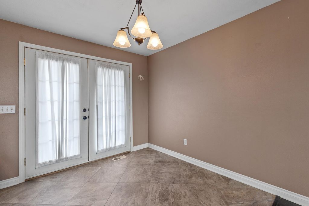 12528 W 13th Ave, Airway Heights, WA 99001 photo 5