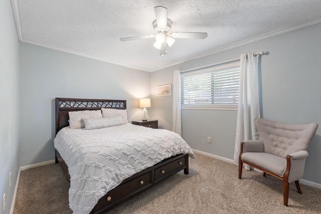 3805 Windridge Drive, Bryan, TX 77802