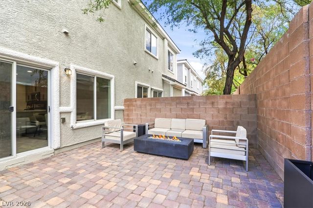 232 Friendly Court, Henderson, NV 89052