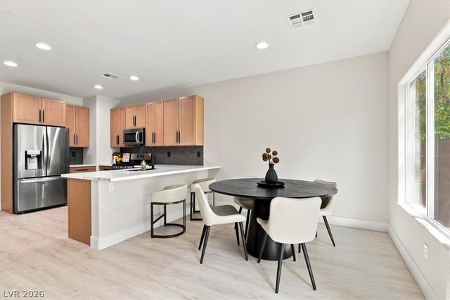 232 Friendly Court, Henderson, NV 89052