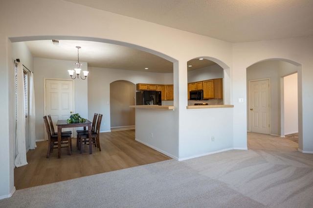 4015 Arapahoe Avenue NW, Albuquerque, NM 87114