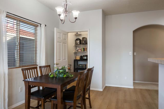 4015 Arapahoe Avenue NW, Albuquerque, NM 87114