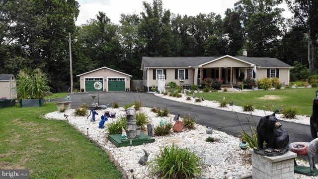 8029 FLIPPO DR, Fredericksburg, VA 22408