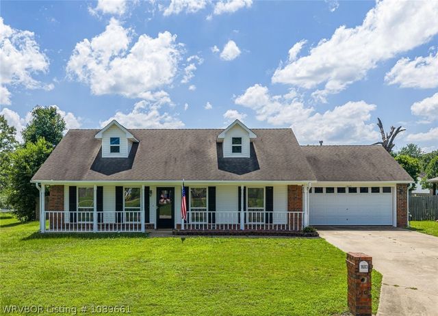 1603 Eastgate Circle, Greenwood, AR 72936